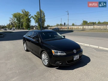 Авто Volkswagen Jetta 2011 № 8937004