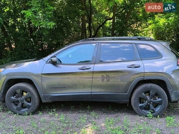 Авто Jeep Cherokee 2017 № 8937066