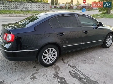 Авто Volkswagen Passat 2007 № 8937222
