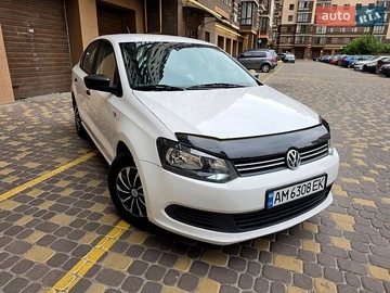 Авто Volkswagen Polo 2013 № 8937554