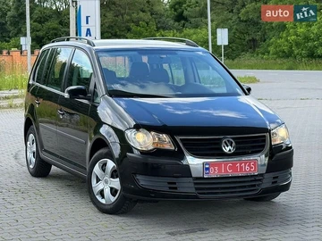 Авто Volkswagen Touran 2009 № 8937566