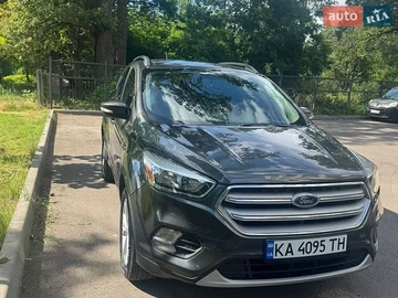 Авто Ford Escape 2017 № 8937571