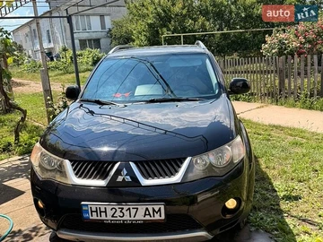 Авто Mitsubishi Outlander Xl 2008 № 8937579