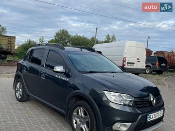 Авто Renault Sandero Stepway 2021 № 8938144
