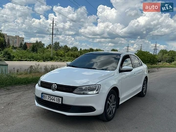 Авто Volkswagen Jetta 2014 № 8938300