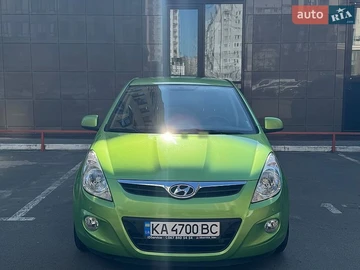 Авто Hyundai I20 2011 № 8938459