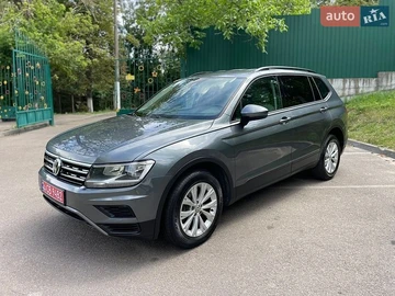 Авто Volkswagen Tiguan 2018 № 8938594