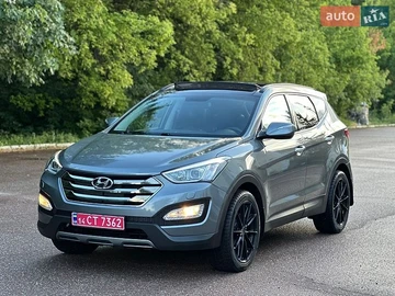 Авто Hyundai Santa Fe 2013 № 8938610