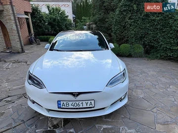 Авто Tesla Model S 2016 № 8938711