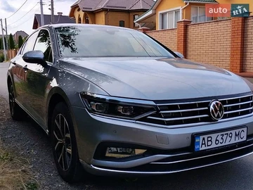 Авто Volkswagen Passat 2021 № 8938735