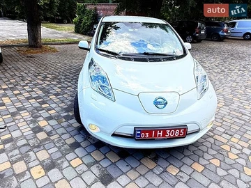 Авто Nissan Leaf 2012 № 8939116