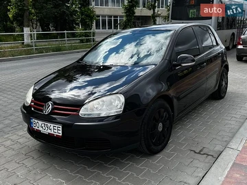 Авто Volkswagen Golf 2005 № 8939193