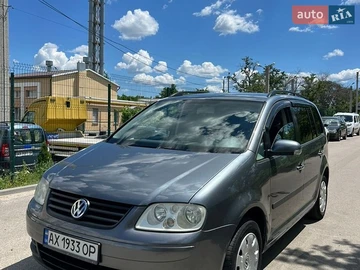 Авто Volkswagen Touran 2003 № 8939201