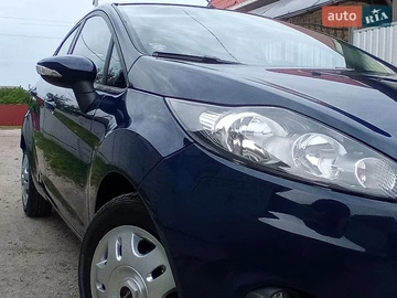 Авто Ford Fiesta 2011 № 8939314