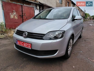 Авто Volkswagen Golf Plus 2010 № 8939323