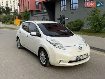 Авто Nissan Leaf 2013 № 8939324