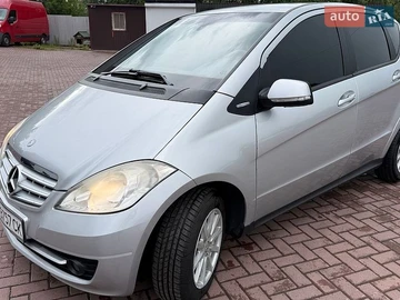Авто Mercedes A-Class 2010 № 8939391
