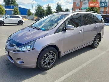 Авто Mitsubishi Grandis 2006 № 8939395