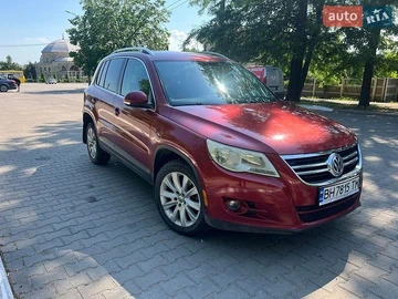 Авто Volkswagen Tiguan 2008 № 8939501