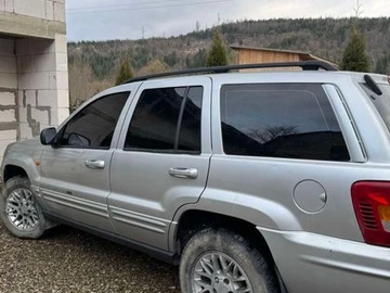 Авто Jeep Grand Cherokee 2002 № 8939502