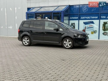 Авто Volkswagen Touran 2012 № 8939570