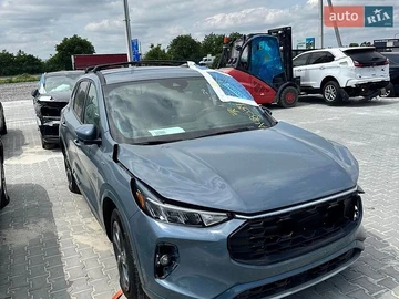 Авто Ford Escape 2023 № 8939582