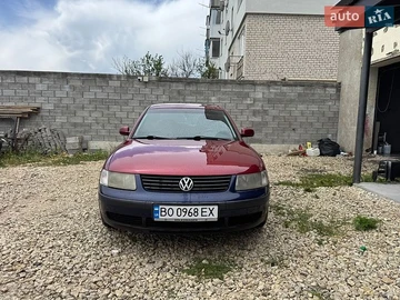 Авто Volkswagen Passat 1999 № 8939617