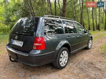 Авто Volkswagen Golf 2003 № 8939707