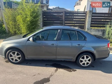 Авто Volkswagen Jetta 2006 № 8939720