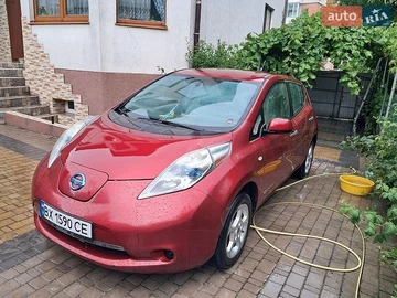Авто Nissan Leaf 2011 № 8939796