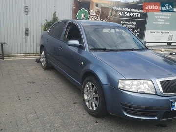 Авто Skoda Superb 2002 № 8939931