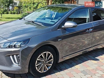 Авто Hyundai Ioniq 2019 № 8939950