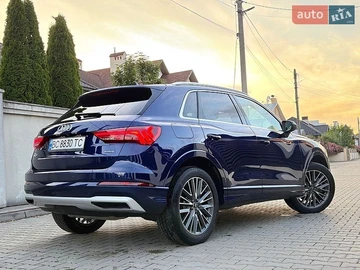 Авто Audi Q3 2021 № 8939952