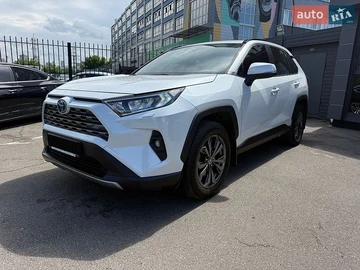 Авто Toyota Rav4 2023 № 8939996