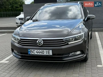 Авто Volkswagen Passat 2016 № 8940013