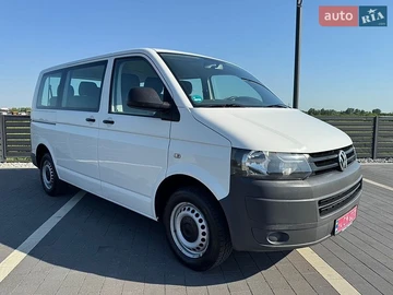 Авто Volkswagen Transporter 2012 № 8940105