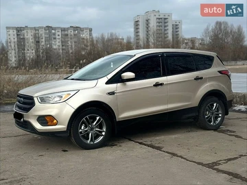 Авто Ford Escape 2017 № 8940106