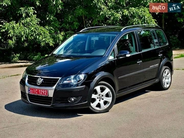 Авто Volkswagen Touran 2007 № 8940168