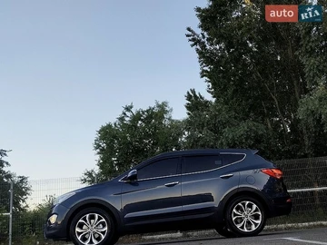 Авто Hyundai Santa Fe 2015 № 8940188