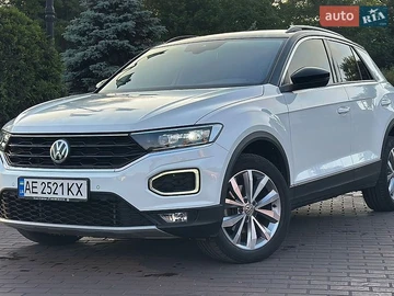 Авто Volkswagen T-Roc 2019 № 8940190