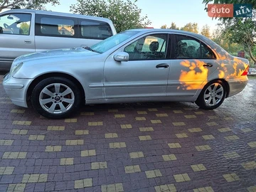 Авто Mercedes C-Class 2002 № 8940251