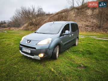 Авто Peugeot Partner 2011 № 8940267