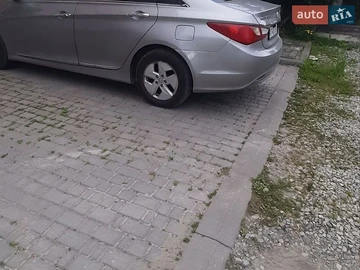 Авто Hyundai Sonata 2012 № 8940328