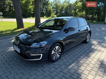 Авто Volkswagen E-Golf 2020 № 8940350