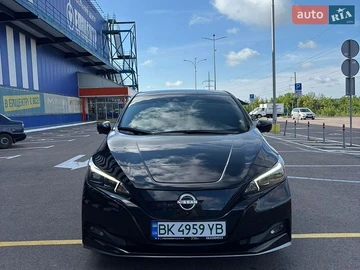Авто Nissan Leaf 2023 № 8940357