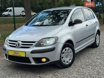 Авто Volkswagen Golf Plus 2006 № 8940422