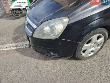 Авто Opel Zafira 2006 № 8940424