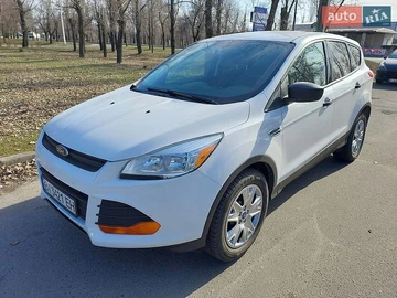 Авто Ford Escape 2012 № 8940439
