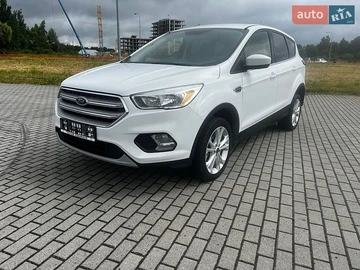Авто Ford Escape 2018 № 8940446