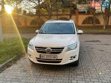 Авто Volkswagen Tiguan 2009 № 8940506